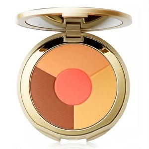 Stila Multitone Face Powder Palette with Coral Center